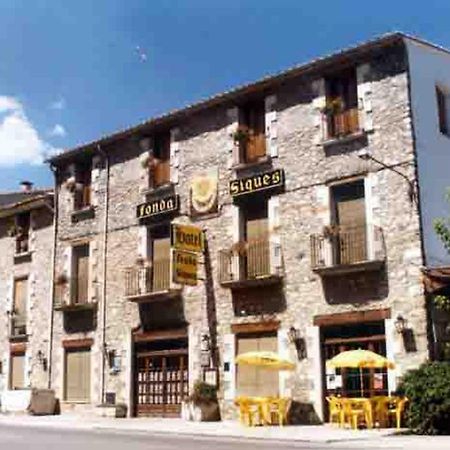 Hotel Fonda Siques Besalu Luaran gambar