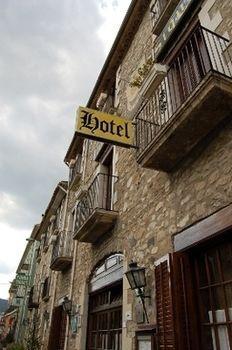 Hotel Fonda Siques Besalu Luaran gambar